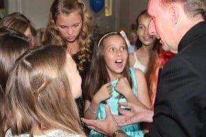 Middlesex Close up Magicians